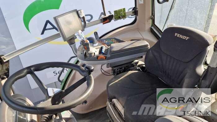 Fendt 828 VARIO S4 Tracteur