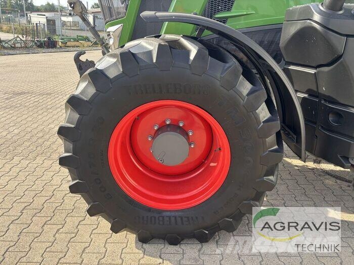 Fendt 828 VARIO S4 Трактори