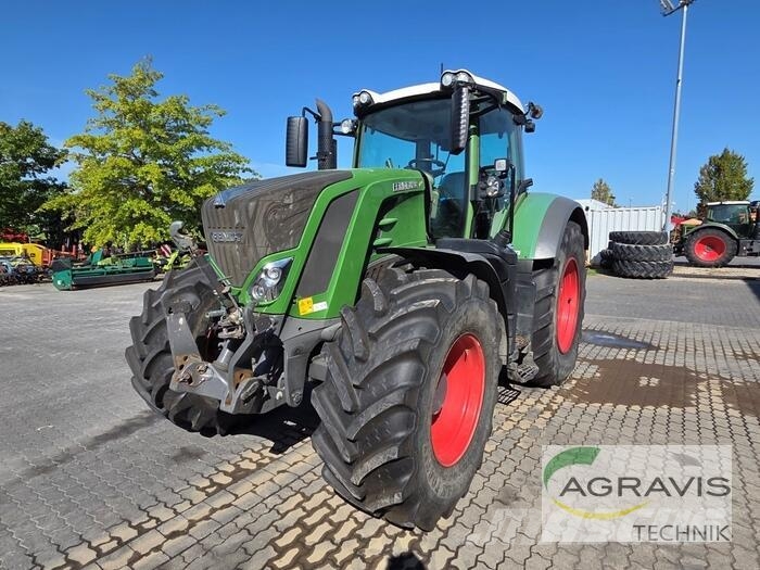 Fendt 828 VARIO S4 Tractoren