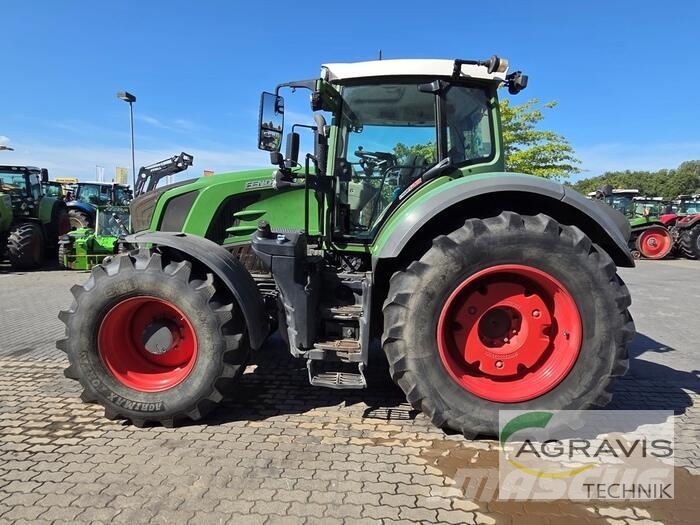 Fendt 828 VARIO S4 Tractoren