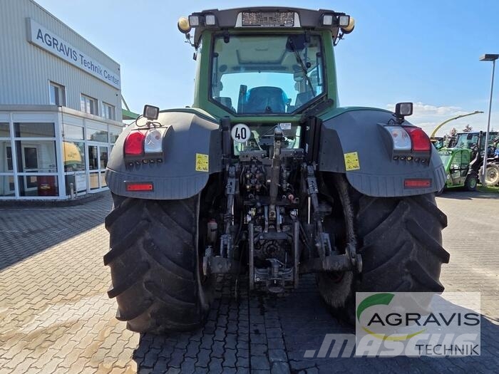Fendt 828 VARIO S4 Tractoren