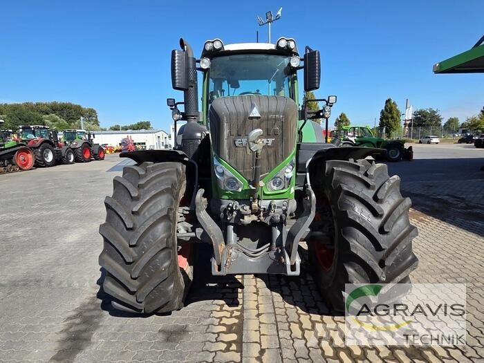 Fendt 828 VARIO S4 Tractoren