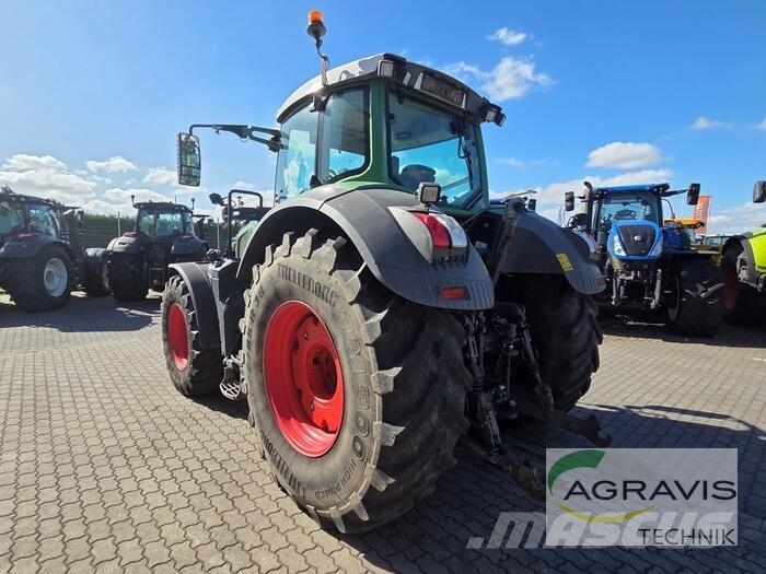 Fendt 828 VARIO S4 Traktoren