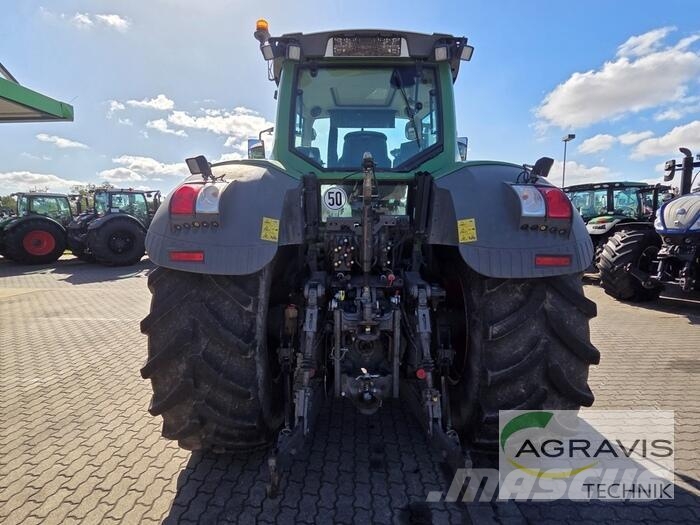 Fendt 828 VARIO S4 Traktoren