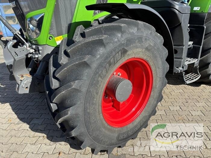 Fendt 828 VARIO S4 Profi Plus Traktorer