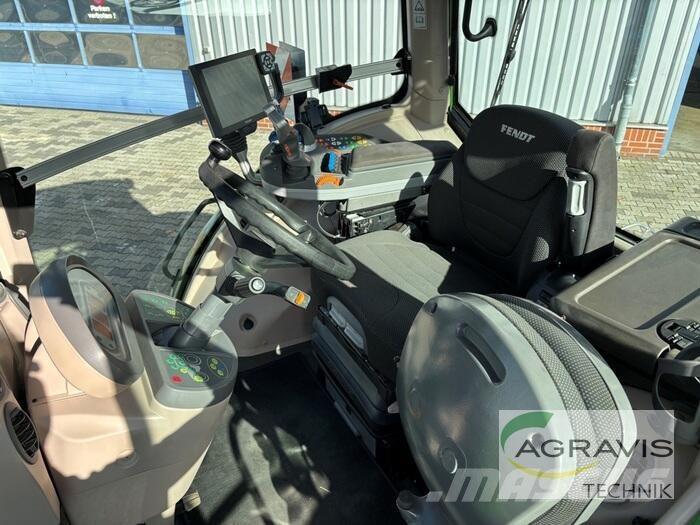 Fendt 828 VARIO S4 Profi Plus Traktorer
