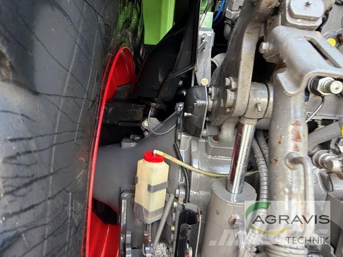 Fendt 828 VARIO S4 Profi Plus Трактори