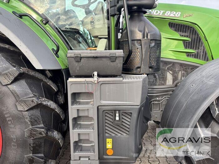 Fendt 828 VARIO S4 Profi Plus Трактори