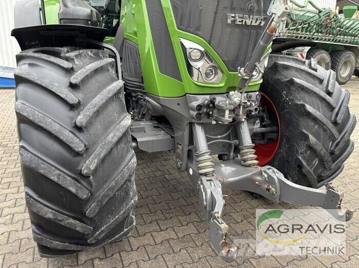 Fendt 828 VARIO S4 Profi Plus Tracteur