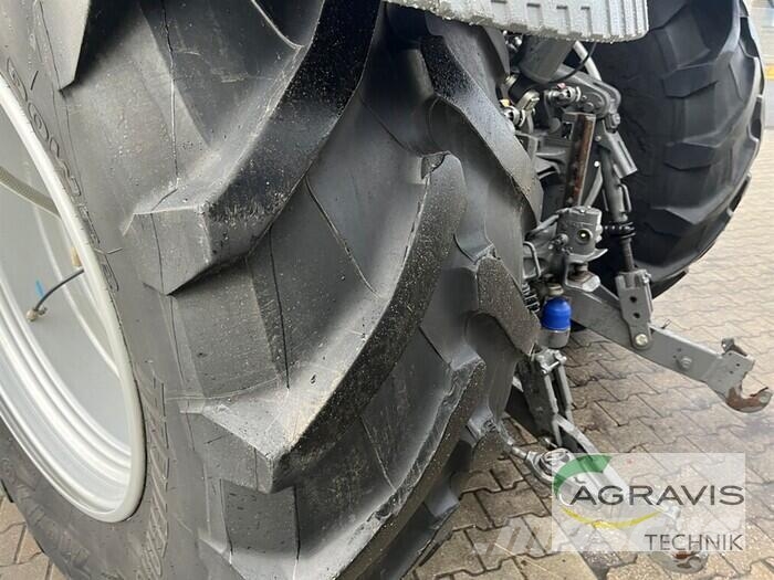 Fendt 828 VARIO S4 Profi Plus Tracteur