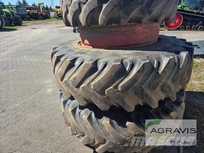 Fendt 828 VARIO S4 Profi Plus Traktoren