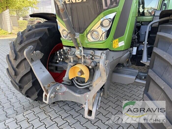 Fendt 828 VARIO S4 Profi Plus Tractoren