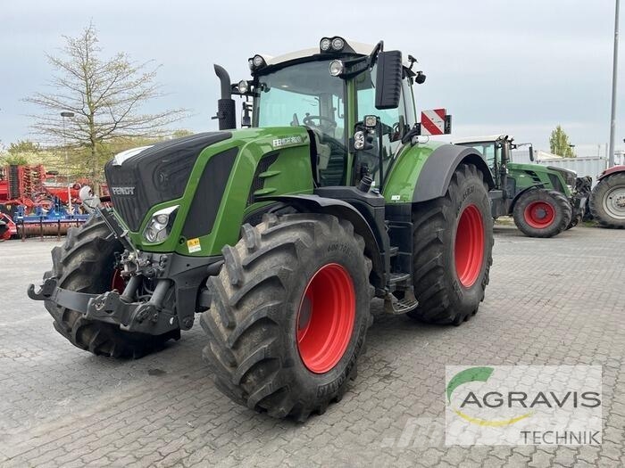 Fendt 828 VARIO S4 Profi Plus Traktorji
