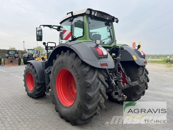 Fendt 828 VARIO S4 Profi Plus Traktorji