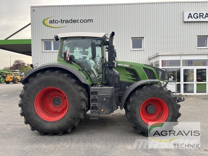 Fendt 828 VARIO S4 Profi Plus Traktorji