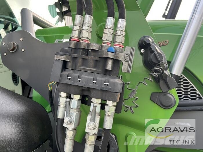 Fendt 828 VARIO S4 Profi Plus Трактори