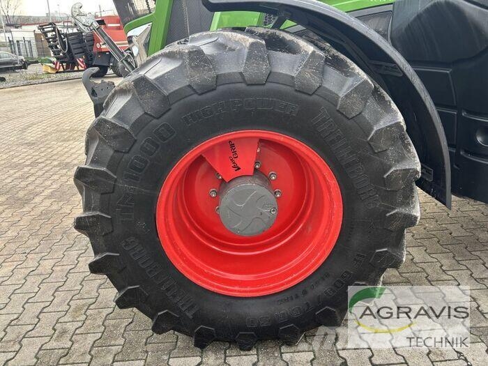 Fendt 828 VARIO S4 Profi Plus Трактори