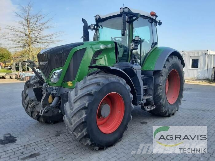 Fendt 828 VARIO S4 Profi Plus Tractores