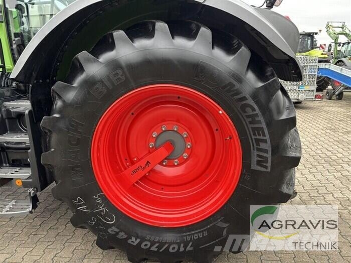 Fendt 828 VARIO S4 Profi Plus Tracteur