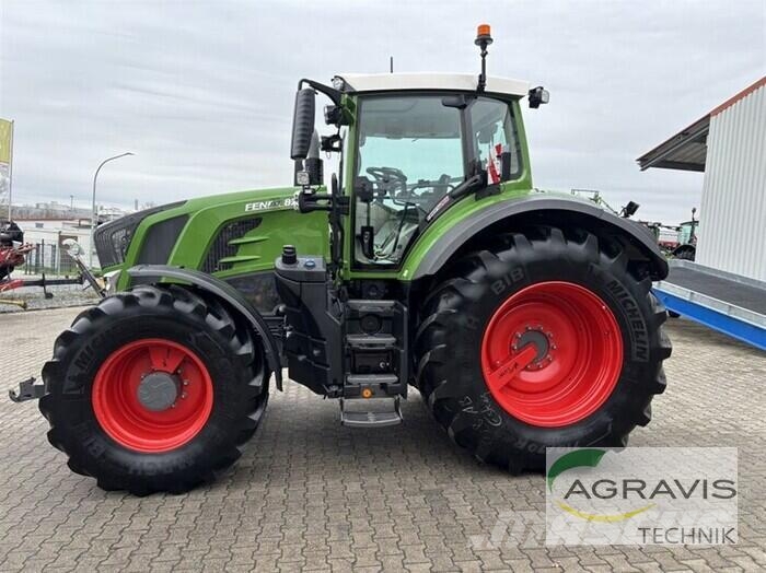 Fendt 828 VARIO S4 Profi Plus Tracteur