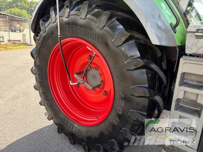 Fendt 828 VARIO S4 Profi Plus Tracteur