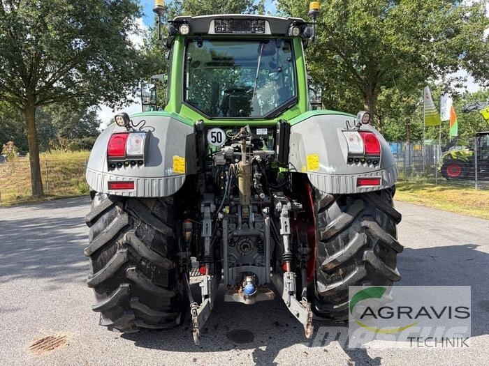 Fendt 828 VARIO S4 Profi Plus Tracteur
