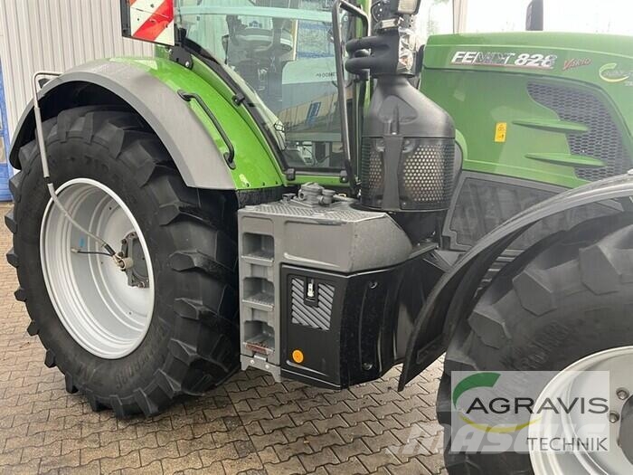 Fendt 828 VARIO S4 Profi Plus Tracteur
