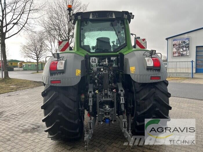 Fendt 828 VARIO S4 Profi Plus Tracteur