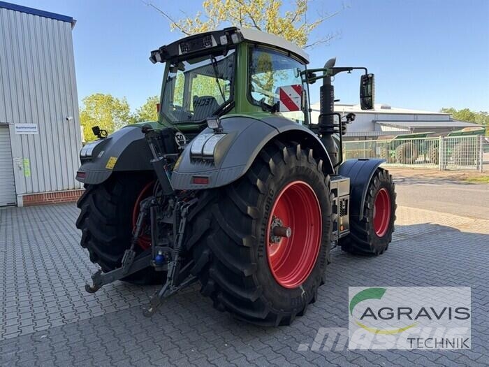 Fendt 828 VARIO S4 Profi Plus Tractoren