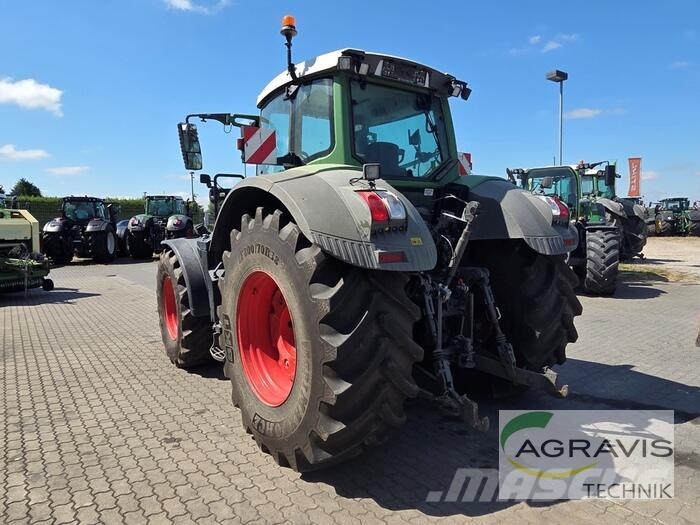 Fendt 828 VARIO S4 Profi Plus Traktoren