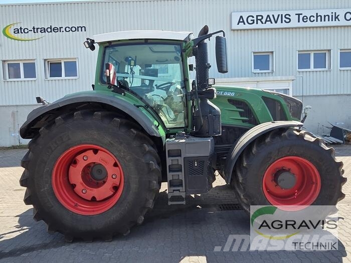 Fendt 828 VARIO S4 Profi Plus Traktoren