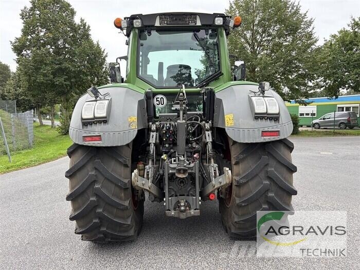 Fendt 828 VARIO S4 Profi Plus Tractoren