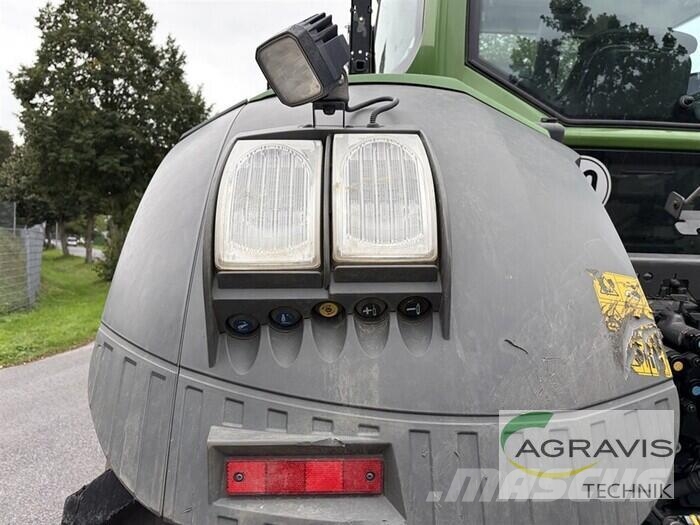 Fendt 828 VARIO S4 Profi Plus Tractoren