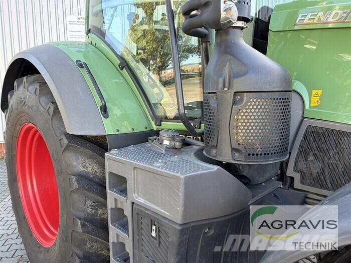 Fendt 828 VARIO S4 Profi Plus Tractoren
