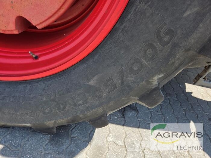Fendt 828 VARIO SCR Трактори