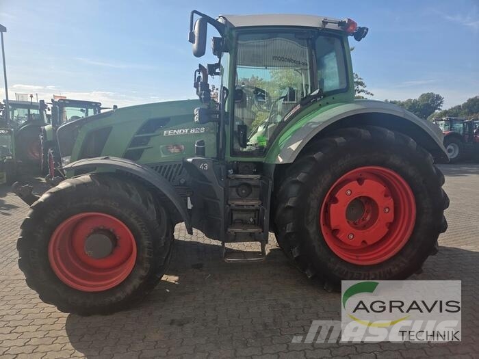 Fendt 828 VARIO SCR Trattori