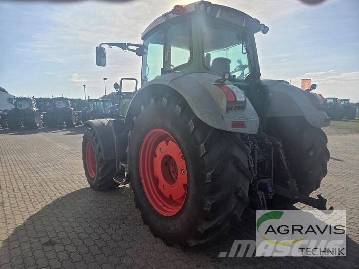 Fendt 828 VARIO SCR Trattori