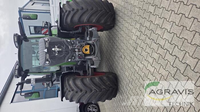 Fendt 832 VARIO GEN-5 Traktoren