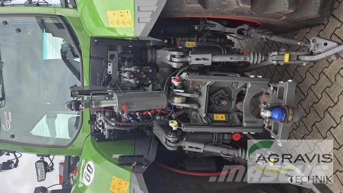 Fendt 832 VARIO GEN-5 Traktoren