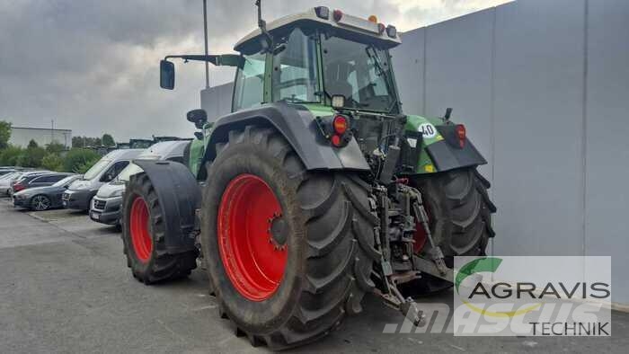 Fendt 924 VARIO Tractors
