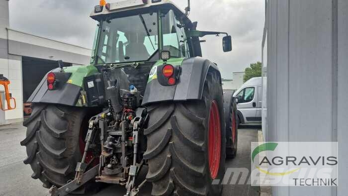 Fendt 924 VARIO Tractors