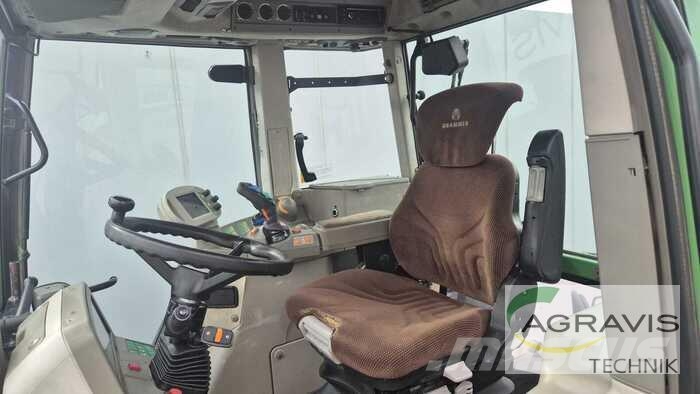 Fendt 924 VARIO Tractors