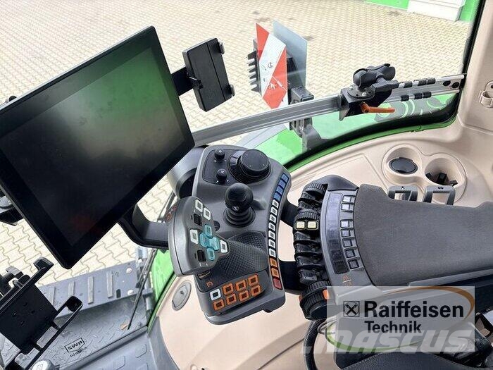 Fendt 933 Gen7 ProfiPlus Traktorji