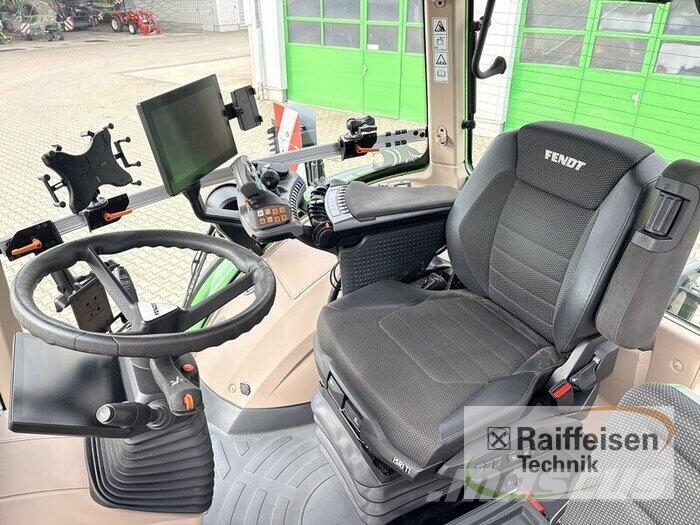 Fendt 933 Gen7 ProfiPlus Traktorji