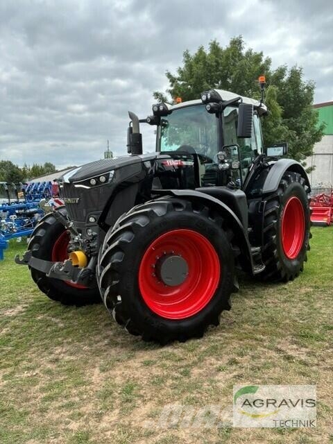 Fendt 933 VARIO GEN-7 Tratores Agrícolas usados