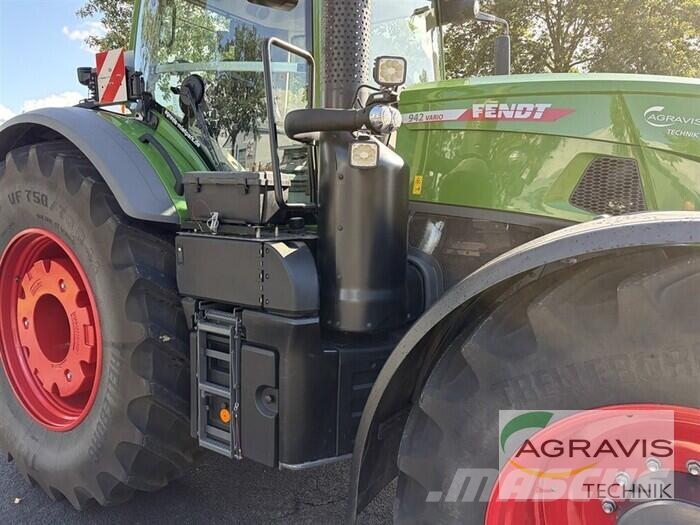 Fendt 942 VARIO GEN-7 Profi+ Setting 2 트랙터