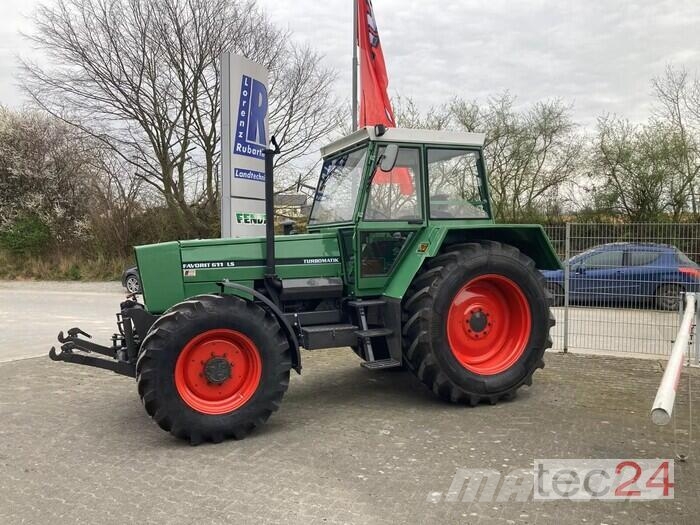Fendt FAVORIT 611 LS Tracteur
