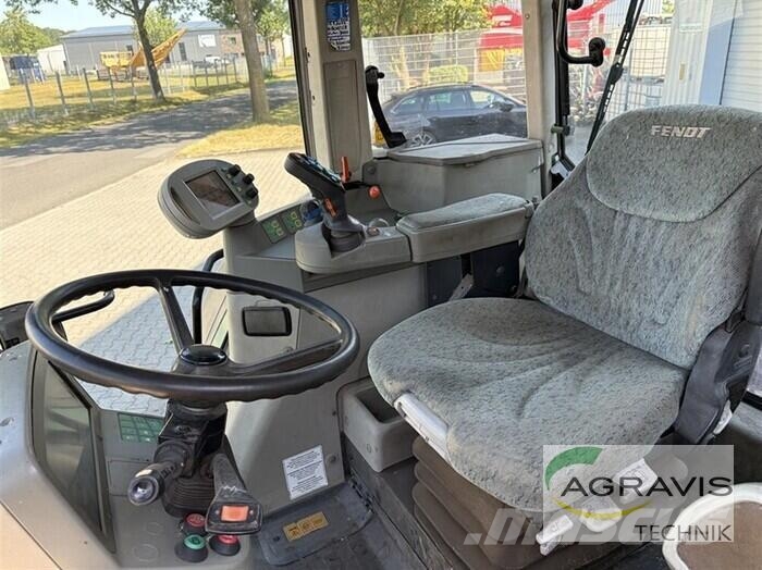 Fendt FAVORIT 714 VARIO Trattori