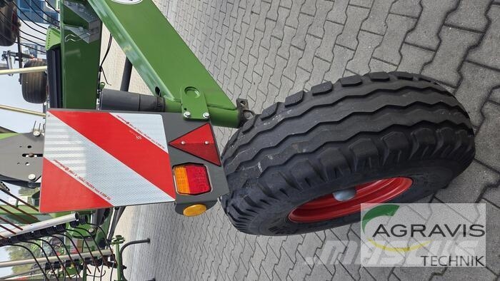 Fendt FORMER 8055 PRO Kreiselheuer/-wender