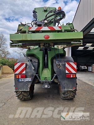 Fendt ROGATOR 655 견인형 분무기